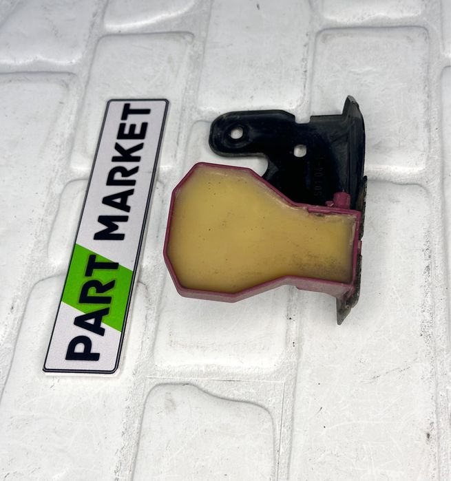 Антена AUDI 4M0035507