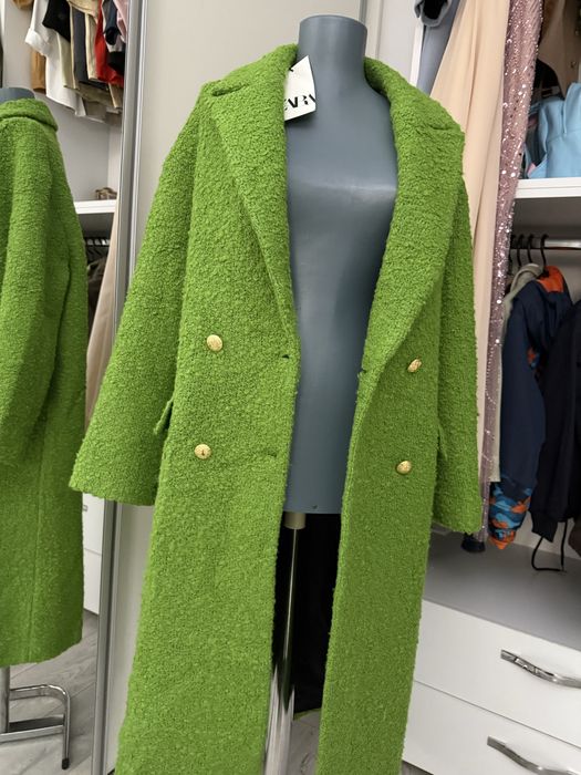 Palton zara-cu eticheta