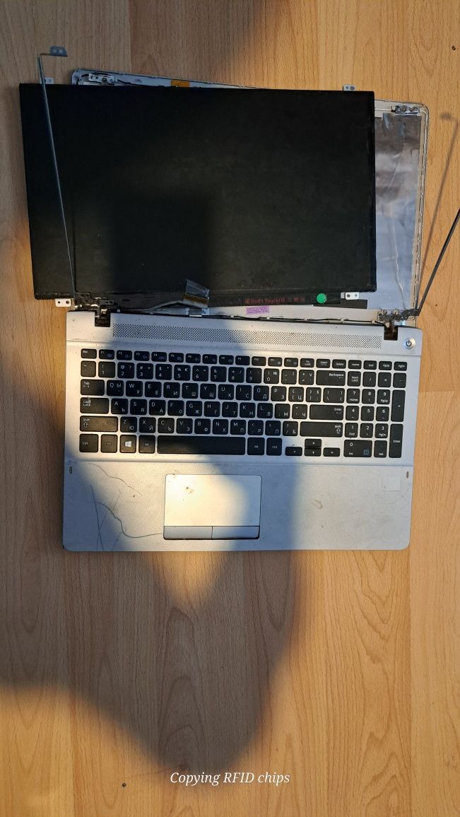 Лаптоп Samsung NP370R5E-A01BG