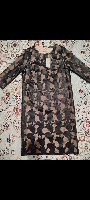 Продам платья в отличном состояние