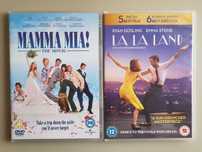 Pachet 2 filme celebre: La La Land și Mamma Mia!, pe DVD