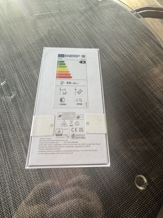 Vind Honor 400 nou sigilat