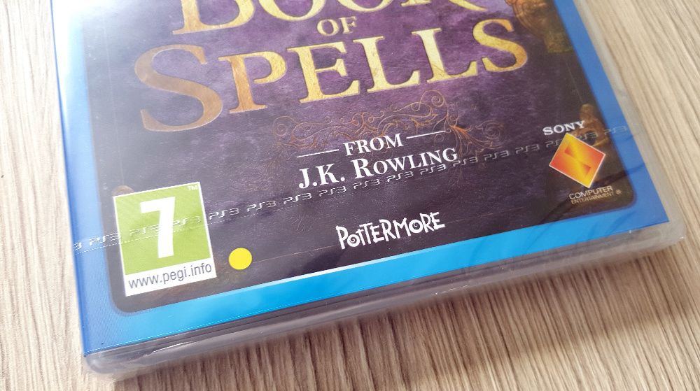 НОВА PS3 Wonderbook: BOOK OF SPELLS Книга + диск PlayStation 3