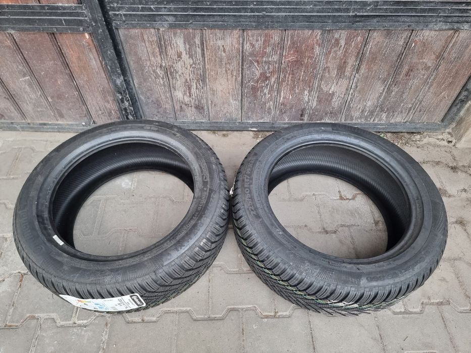 Set de 2Anvelope NOI IARNA Continental ContiWinterContact 225 50 17