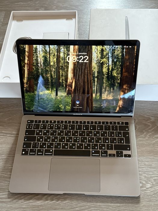 MacBook Air  M1 в отличнов мостоянии макбук ноутбук