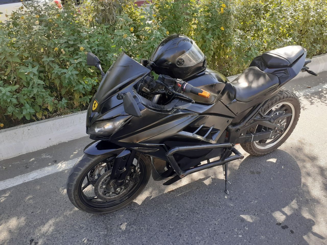 Elektro bike yamaha r3 3000watli mator