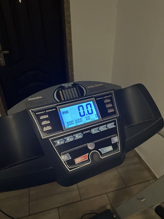 Banda alergat profesionala, reglaj viteza,pantă,ritm cardiac, calorii