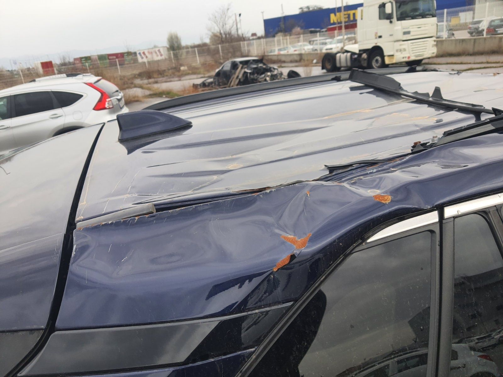 След ПТП На Части Toyota RAV4 2.5 Hybrid 2019