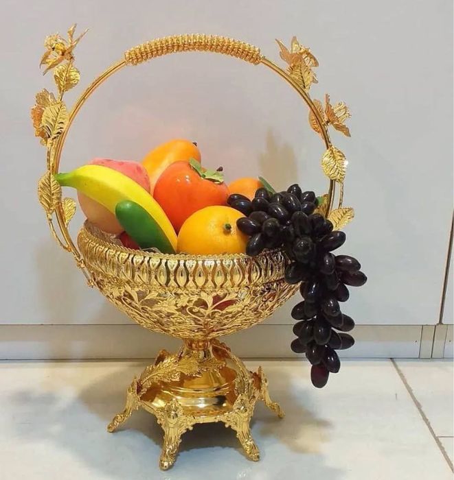 Конфетница либо фруктовница