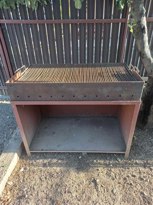 Gratar de vanzare pentru Agenti Economici