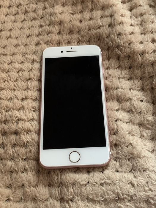 продам айфон 7, за 18.