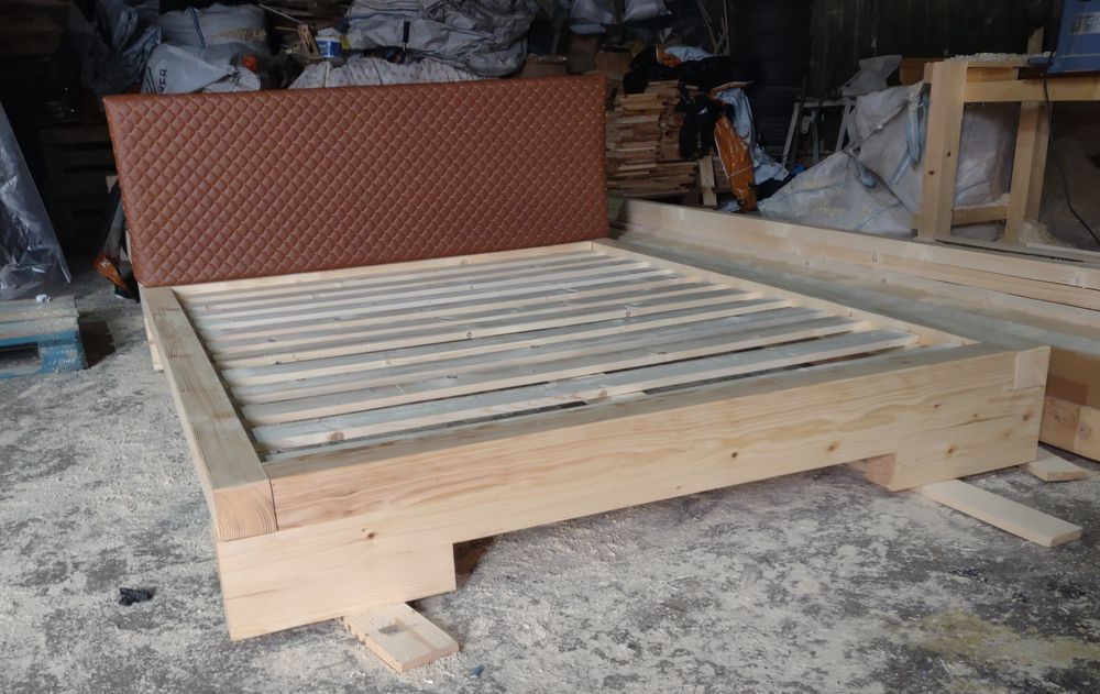 Pat lemn masiv cu somiera