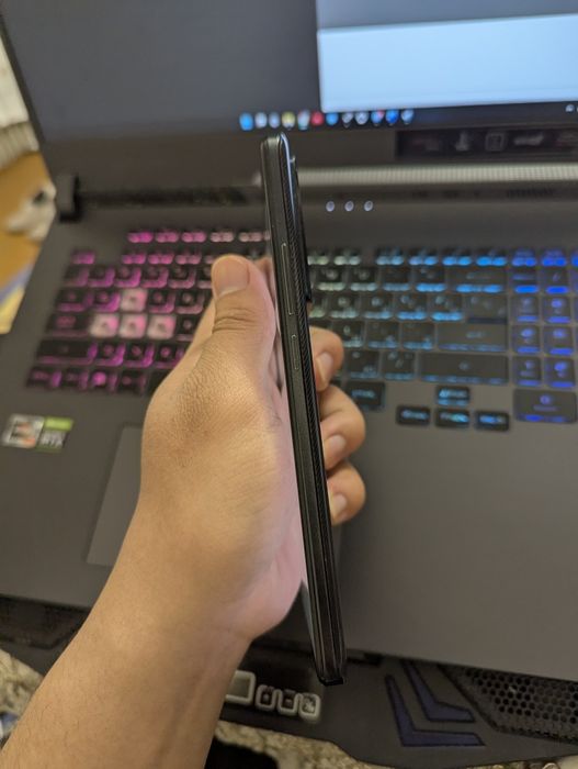 Продам или обменяю POCO F5 Pro 12/512 gb