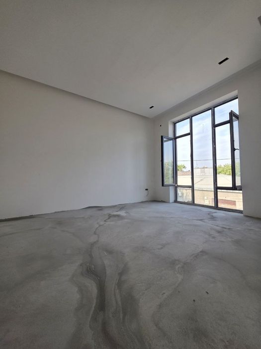 Продаю 1.5 соток евро Коттедж ТТЗ-1