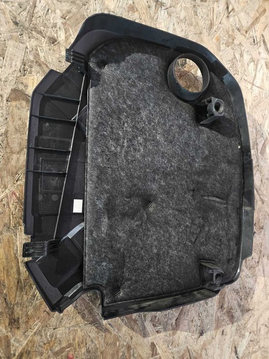 Capac motor BMW seria 1 seria 3 f20 f21 F30 f31 xy