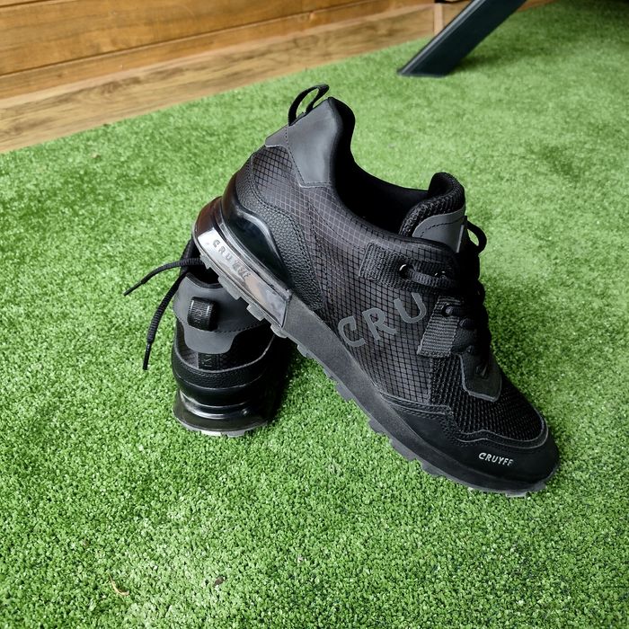 Спортни обувки Cruyff