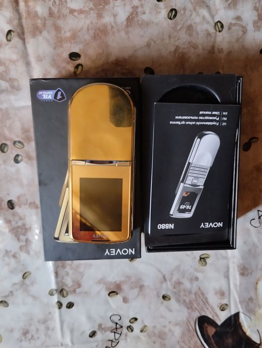 NOVEY N880 телефон в новом состояние