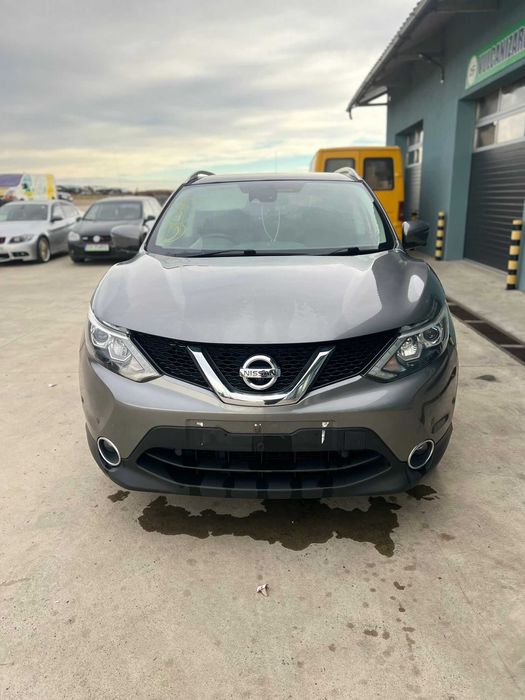 Bara fata Nissan Qashqai J11 1.6 DCI R9M si piese