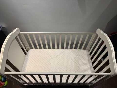 Donam Patut Bebe cu Saltea de Cocos