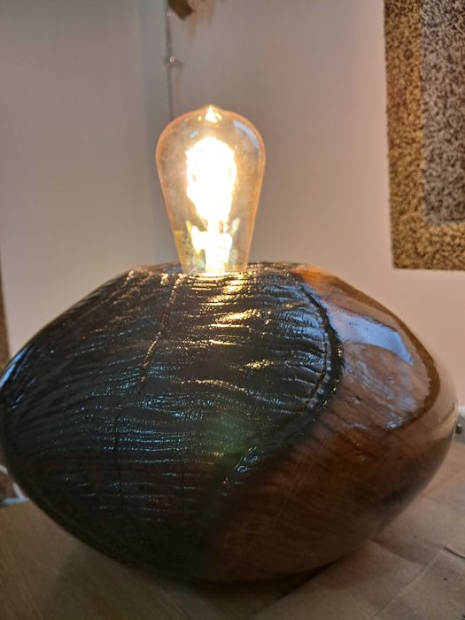 Veioze din lemn masiv recuperat de stejar