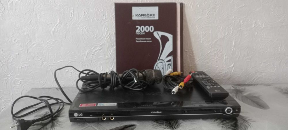 карооке с встроенной память