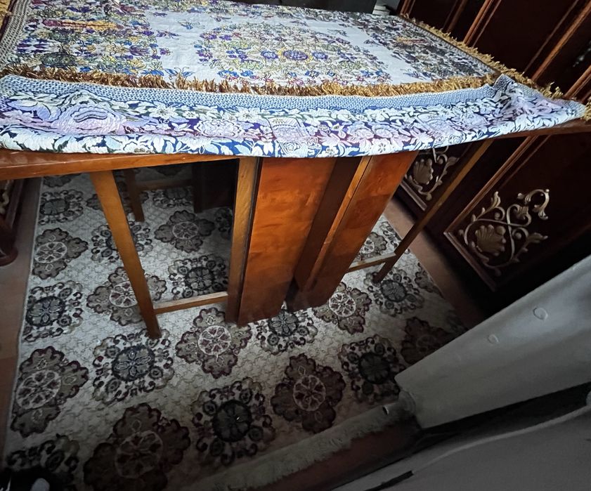 Mobilier vechi pentru Dormitor