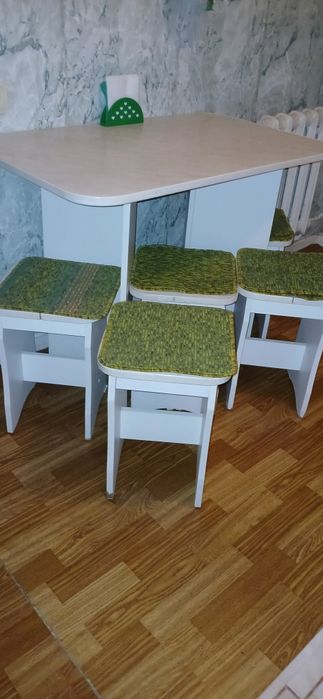 Кухонный гарнитур