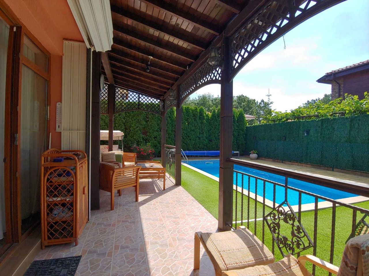 Продава се Къща в с. Гюльовца, Област Бургас - 120 кв.м за 1225 €/кв.м - Снимка #4