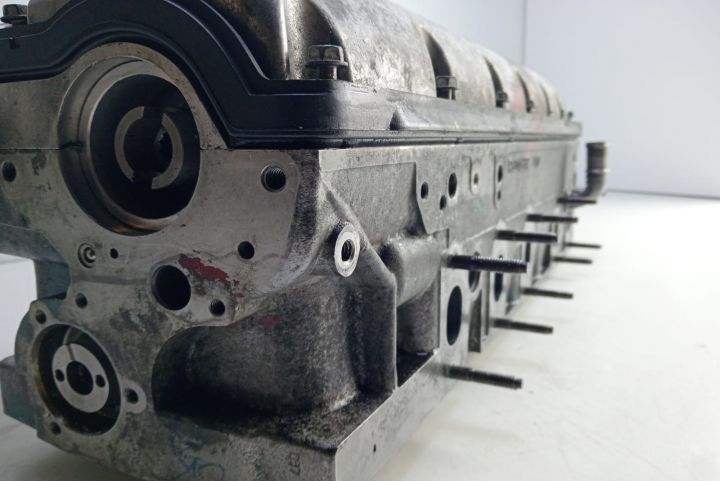 Chiulasa   2.5 tdi AXD R070103373C V100 Volkswagen VW Multivan T5