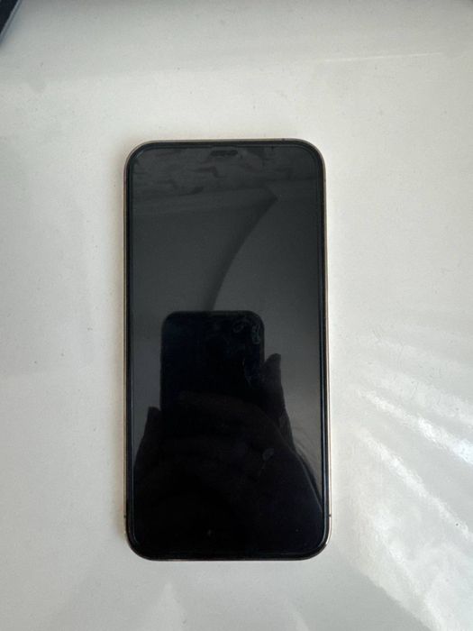 Продам iPhone 12 pro 256 gb