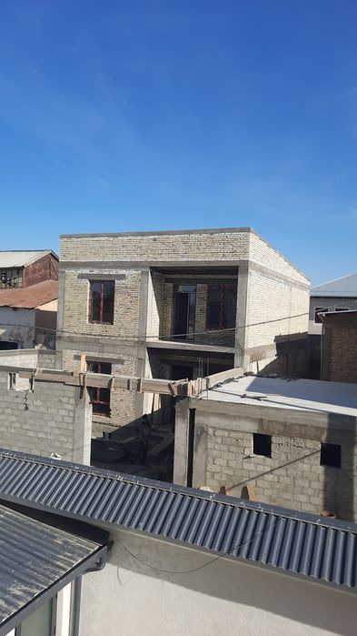 Uchastka 2 etaj Buxoro shahar markazida