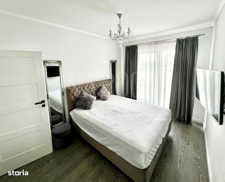 Apartament 3 camere de vanzare in Floresti