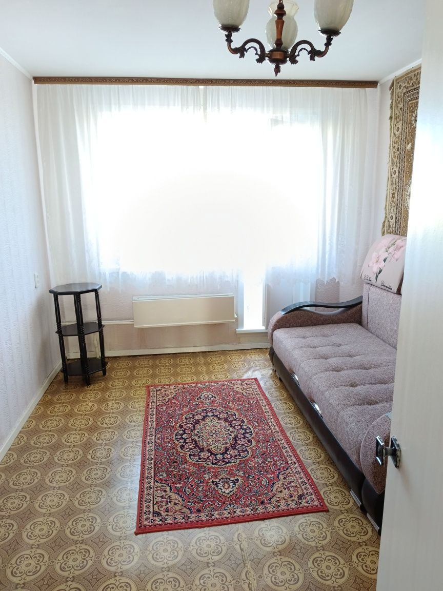 Продам 2 х комн квар,  п. Заводской. ул. Талгат Бегельдинова. дом 35..