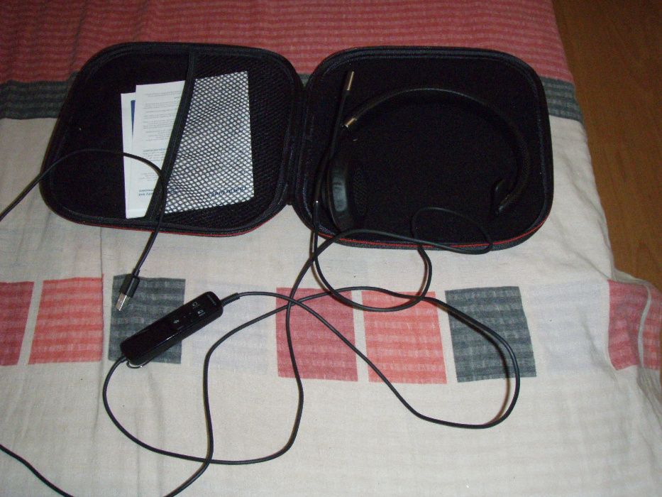 Casca office call center bluetooth Plantronics Blackwire C710 + cutie