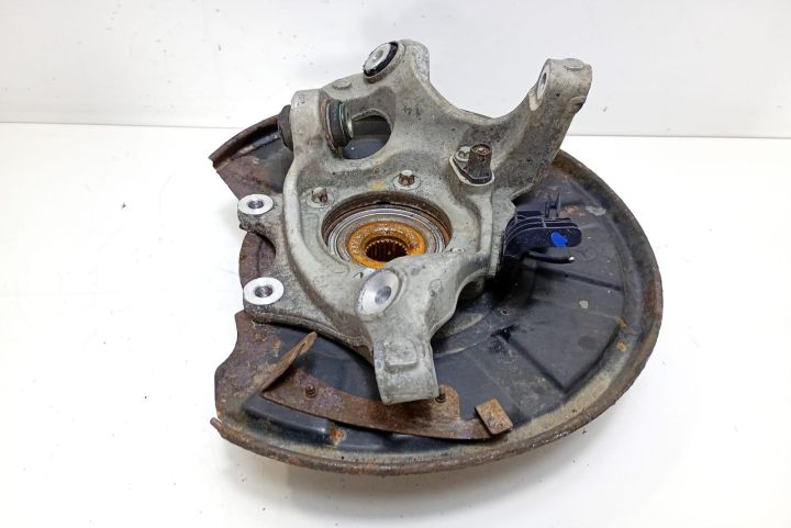 Fuzeta dreapta spate Mercedes-Benz C-Class W204/S204 seria