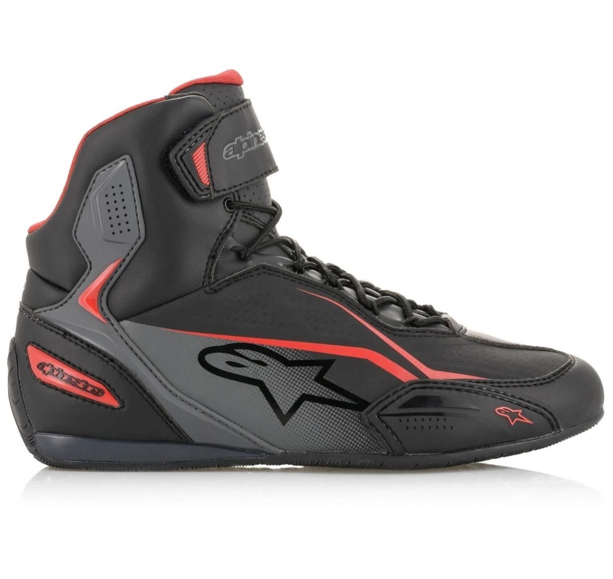 Чисто нови!!

Alpinestars faster 3

Налични номер 42 и 45

Цена 259лв!