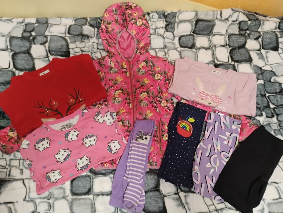 Лот за момиченце 128.