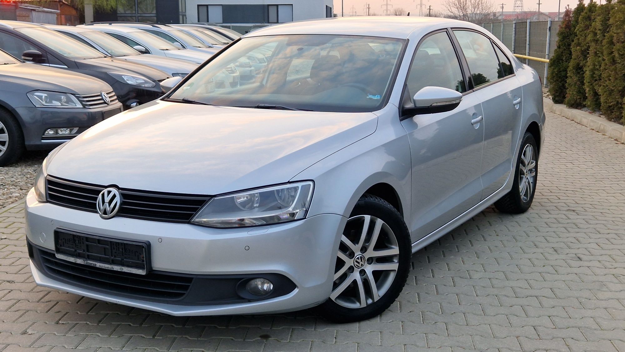 Vand Vw Jetta 1.2TSI 2011 Model Highline RATE Import Germania