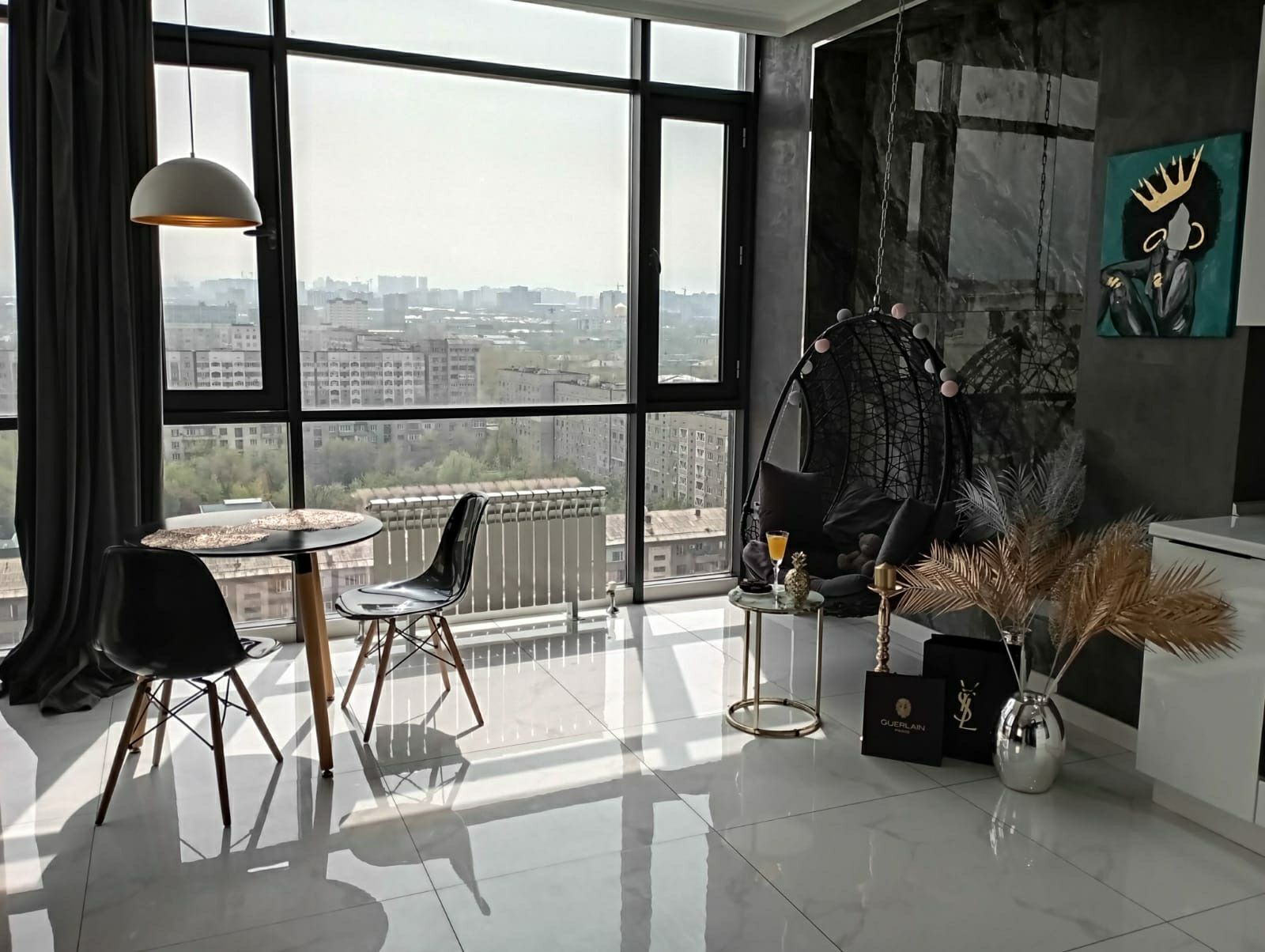 Lux новая квартира с панорамным окнами и коконом