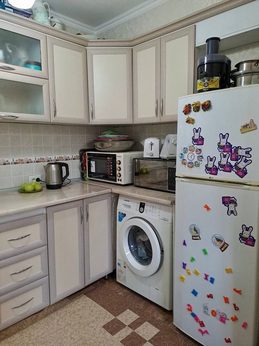 4х комнатная квартира в Яккасар. р-не балкон ремонт локация хорошая