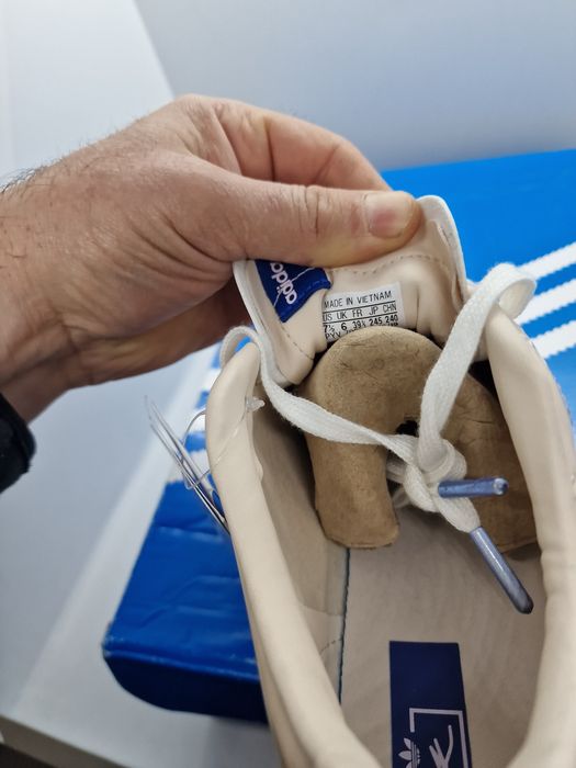 Adidas Hypersleek EF5207 nr. 39 1/3,40