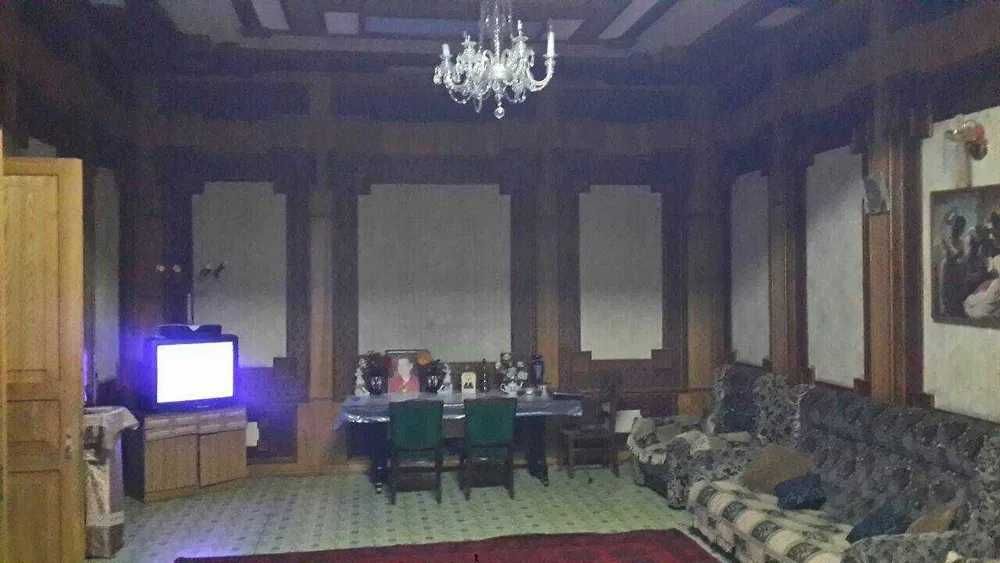 Срочно сдается дом рядом с Рисовым рынком,5 комнат,4 сотки.