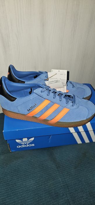 Adidas Gazelle noi cu eticheta