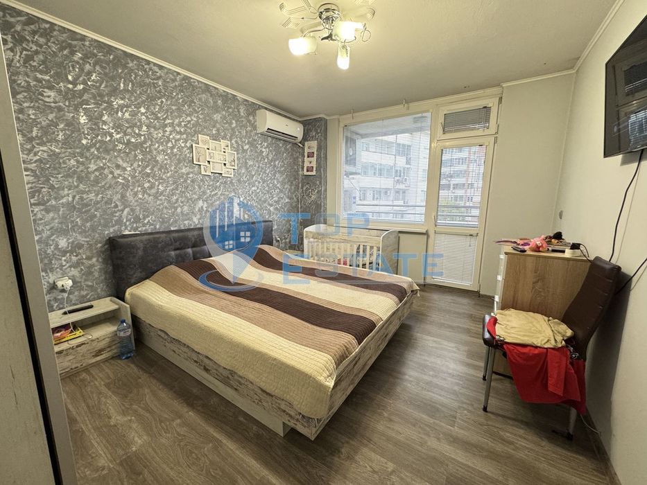 Продава се Тристаен апартамент в Велико Търново, Център - 72 кв.м за 2362 €/кв.м - Снимка #4