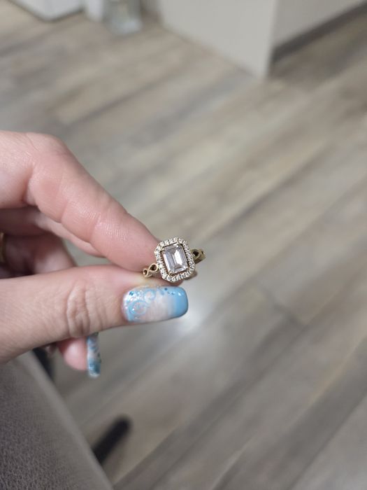 Златен пръстен 51 размер