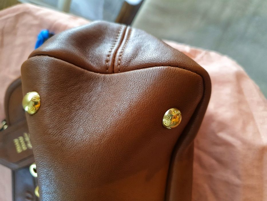 Оригинална дамска чанта Miu Miu