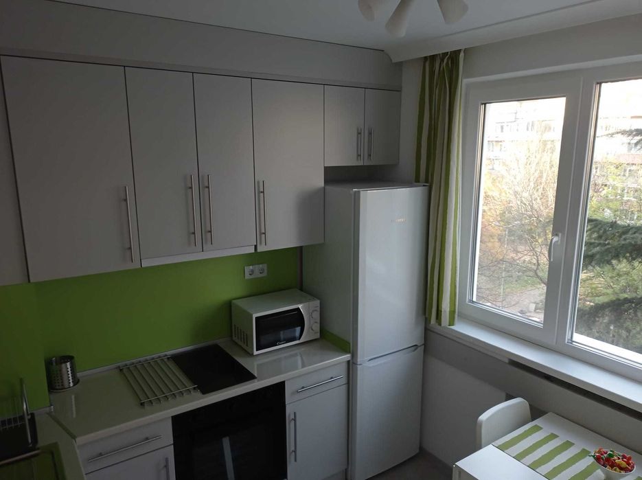 Дава се под наем Двустаен апартамент в София, Красно село - 65 кв.м за 440 € - Снимка #1