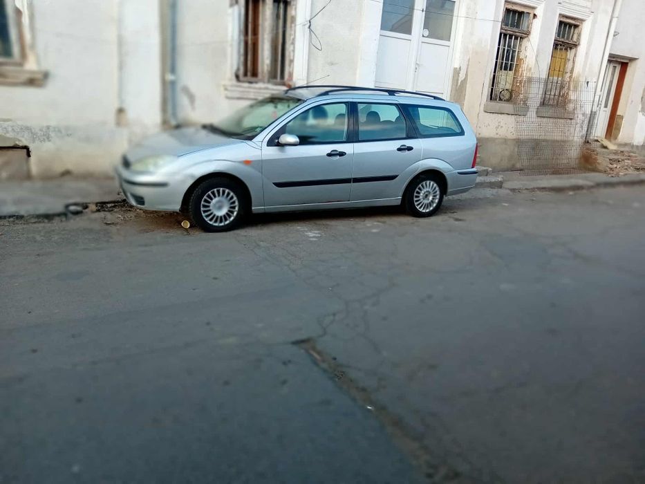 Vând Ford focus 1000 euro
