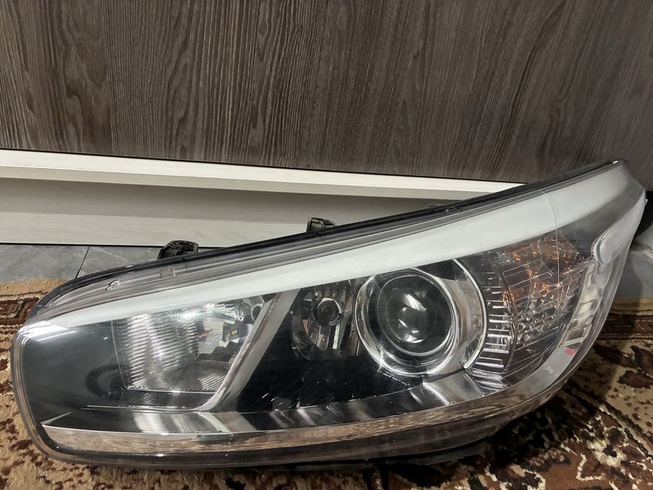 Фара Kia Ceed JD 2  снятая оригинал