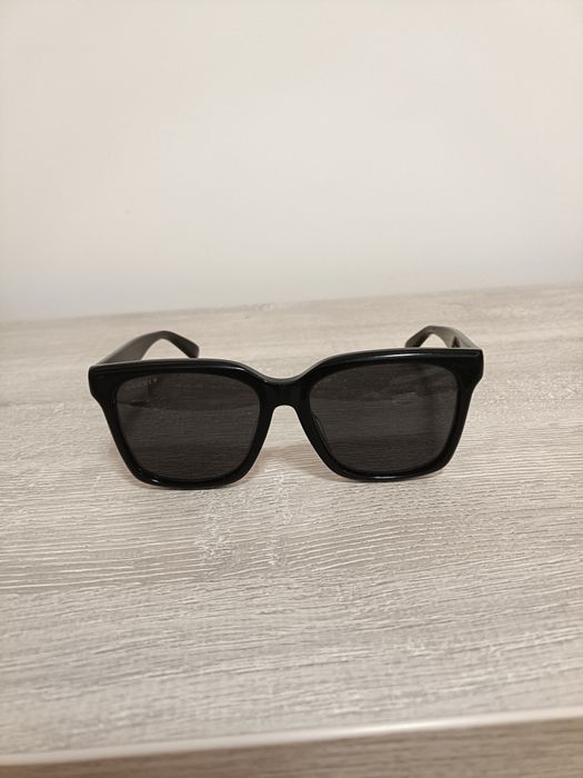 Ochelari de soare Gucci originali.